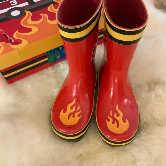 Fireman Rain Boots - Picture 3 of 3